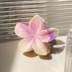 กิ๊บติดผมรูปดอกไม้สไตล์ฮาวายสำหรับผมบาง เหมาะสำหรับงานแต่งงานริมชายหาด - Product Image 5