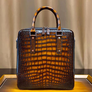 หนังจระเข้น้ำมันแท้ 100% กันน้ำ พกพาสะดวก แฟชั่นวินเทจ เปิดปิดง่าย หรูหรา นุ่มสบาย ความจุเยอะ สำหรับผู้หญิงและผู้ชาย - Product Image 4