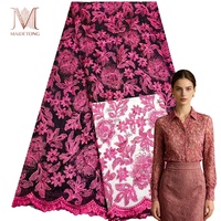 Tissu en tulle brodé de fleurs en polyester, maille florale pleine largeur, texture florale pour robe de mariée et tenue de soirée