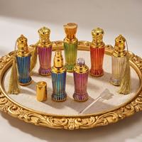 Flacon de parfum vintage cylindrique de 12 ml en verre, design côtelé doré, avec applicateur à bille pour vaporisation, flacon rechargeable avec bouchon à vis