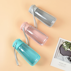 Botella de agua portátil para perros pequeños y grandes, a prueba de fugas, de alta capacidad, para mascotas, suministros para Labrador y Beagle - Product Image 5