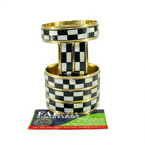 Juego de 3 Brazaletes de Lujo con Incrustaciones de Madreperla, Brazaletes de Latón Dorado con Mosaico para Mujer, Artesanía Natural - Product Image 1