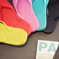 Chaussures d'été pour femmes, tongs noires à clip pour les orteils, légères, antidérapantes, pour la salle de bain, la douche, la plage, le bord de mer