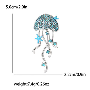 Broche Méduse de Luxe Personnalisée avec Placage Or pour Femme - Cadeau Idéal pour Fêtes et Mariages - Product Image 4
