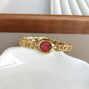 Orologio <span class=keywords><strong>da</strong></span> <span class=keywords><strong>Donna</strong></span> <span class=keywords><strong>di</strong></span> Marca Nazionale con Quadrante Ovale, in Acciaio Inossidabile, Elegante e alla Moda, Movimento al Quarzo, Ecologico, Regalo <span class=keywords><strong>di</strong></span> Compleanno - Product Image 6