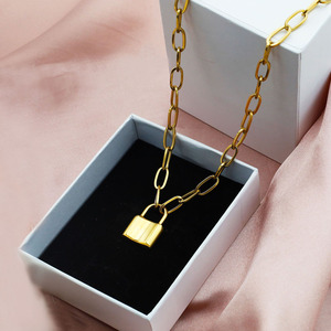 Women's Titanium Steel Padlock Pendant Necklace Chunky Chain Geometric Design Fashion Jewelry Silver Color - Product Image 2
