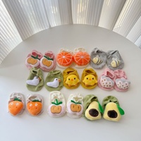 Baby's gebreide sokjes met cartoon dierenprint, antislip, laag model, voor binnen, voor peuters, vroeg leren, voor op de vloer.