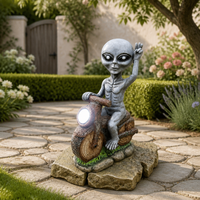 Statue d'extraterrestre amusante en résine, décoration de jardin extérieure, sculpture de nain OVNI, lumière solaire, décorations artistiques étanches