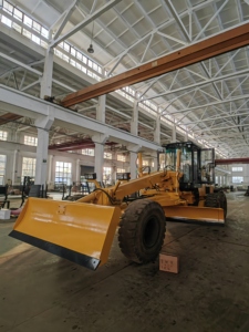 รถมอเตอร์ไซค์แบบขับเคลื่อนด้วยตนเองระบบไฮโดรไดนามิกส์เครื่อง180HP ใบมีดด้านหน้าและด้านหลัง - Product Image 2