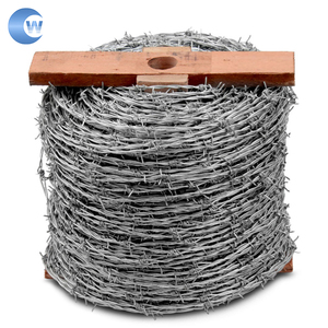 รั้ว<span class=keywords><strong>ลวดหนาม</strong></span>ตาข่ายสังกะสีแบบจุ่มร้อนม้วน3kgs -50kgs <span class=keywords><strong>50</strong></span>กก. 500<span class=keywords><strong>เมตร</strong></span>1000<span class=keywords><strong>เมตร</strong></span>สำหรับฟาร์มราคาถูก