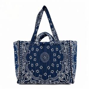 <span class=keywords><strong>Bolsa</strong></span> de Lona Personalizable, Suave y Ligera, Regalo al por Mayor para Ella, <span class=keywords><strong>Bolsa</strong></span> de Hombro Acolchada, <span class=keywords><strong>Bolsa</strong></span> Tote con Estampado Paisley - Product Image 1