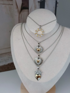 Colliers de pendentifs élégants <span class=keywords><strong>et</strong></span> classiques en forme de cœur <span class=keywords><strong>et</strong></span> de cercle multistyle couleur argent Bijoux au design exquis pour une tenue de fête quotidienne - Product Image 2