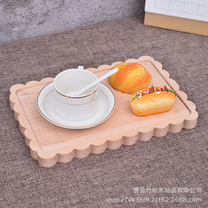 Plateau à gâteau en bois avec bord festonné pour servir thé et café, design élégant, vaisselle de table domestique - Product Image 4