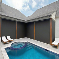 Patio en polyester imperméable à l'eau avec éclairage LED solaire à commande à distance, protection UV rétractable, design moderne et écoénergétique