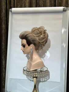 Tête de mannequin d'entraînement en cheveux naturels de 60 cm de long, tête de mannequin professionnelle pour la <span class=keywords><strong>coiffure</strong></span>, le maquillage, la pratique, la formation, la poupée de cosmétologie - Product Image 1