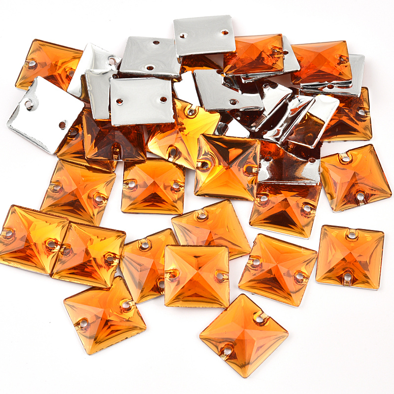 C06	Orange