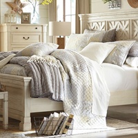 Cadre de lit king size en bois massif sur mesure, design Royal à bord naturel, avec lit mural sculpté à la main de style traditionnel pour chambre à coucher