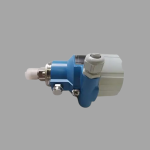 Système de contrôle de débit équipé d'un débitmètre Endress+Hauser Proline Prowirl R 200 et d'un transmetteur Deltabar PMC51B. - Product Image 6