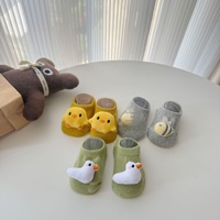 Baby's gebreide sokjes met cartoon dierenprint, antislip, laag model, voor binnen, voor peuters, vroeg leren, voor op de vloer.