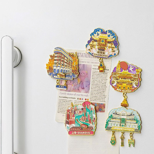 Aimants de réfrigérateur en métal émaillé doux personnalisés de qualité supérieure avec logo gravé, adaptés aux cuisines domestiques, cadeau promotionnel - Product Image 1