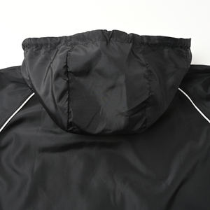 เสื้อแจ็กเก็ต Gu CCI สำหรับผู้ชายลายเส้นทางเว็บสไตล์หรูหราสัญลักษณ์สีแดงสีเขียว & โลโก้เสือผ้าไนล่อนผสมแนวสปอร์ต - Product Image 3