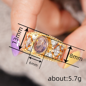Anello Elegante di Lusso per Donne, Gioiello da Dito alla Moda - Product Image 4