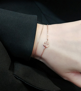 Bracciale Regolabile in Acciaio Inossidabile a Due Strati con Charm Rotondi in Oro 18K/Argento/Oro Rosa, Non Allergizzante, per Donne - Product Image 6