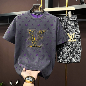 Abito estivo da <span class=keywords><strong>uomo</strong></span> europeo e americano di alta qualità 2026 nuova t-shirt ricamata a maniche corte pantaloncini da due pezzi - Product Image 4