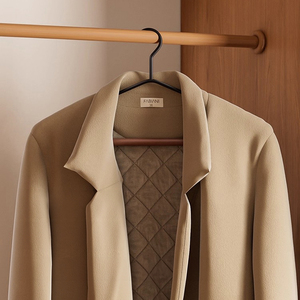 <span class=keywords><strong>Cintre</strong></span> en métal <span class=keywords><strong>noir</strong></span> mat, robuste et antidérapant, de luxe, pour hôtel et dressing - Product Image 4