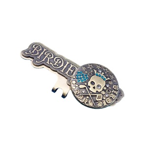 <b>Retro</b> 3D Metal Skull Hat Clip With Rhinestone Magnetic Golf Ball Marker Halloween <b>Decoration</b> Gift - Product Image 5