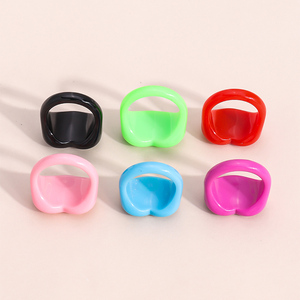 Cincin Plastik Warna Solid Sederhana dan Minimalis, Laris Manis - Product Image 4