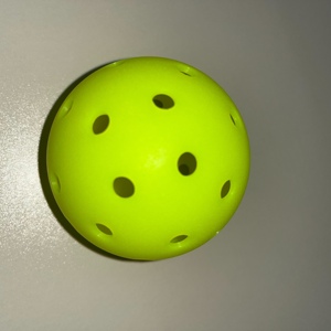 ลูกพิคเคิลบอลเวียดนามคุณภาพสูง 40 รู สำหรับเล่นกลางแจ้งและในร่ม เหมาะสำหรับการฝึกซ้อมและการแข่งขัน ผลิตโดยโรงงานผู้ผลิตอุปกรณ์กีฬา - Product Image 4