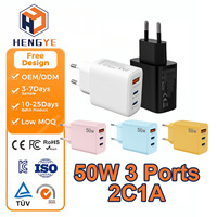Adaptateur d'alimentation à charge rapide 3 ports USB-A + 2 Type-C PD QC3.0 25W 18W Blanc Prise EU avec logo personnalisé