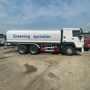 Camión <span class=keywords><strong>Cisterna</strong></span> de Agua Howo Usado en Buen Estado, 10 Ruedas, 20000 L, Motor Diésel Euro 2/3, Camión <span class=keywords><strong>Cisterna</strong></span> a Bajo Precio - Product Image 3