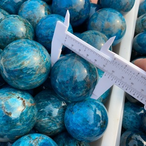 Venta al por mayor de <span class=keywords><strong>alta</strong></span> calidad Natural azul apatita esfera curación cristal cuarzo artesanía bola para la decoración del hogar - Product Image 5