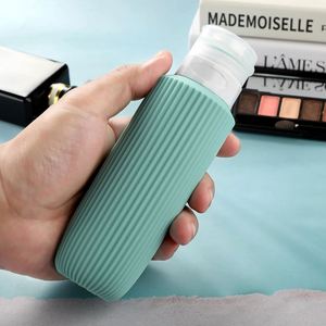 Juego de Botellas de Plástico Marrón de 6 Onzas (177 ml) con Logotipo Personalizado, a Prueba de Fugas, con Kit de Botellas de Silicona Recargables para Artículos de Aseo - Product Image 2