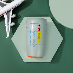Taza de Café Portátil de Acero Inoxidable con Aislamiento al Vacío y Mezclador Automático para Hombres Ocupados - Product Image 2