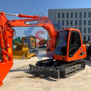 Excavadora de cadenas Doosan DH80 usada, calidad premium y pocas horas de uso |   Ahorre un 40% en Relación con lo Nuevo para Construcción de Huertos/Fincas/Viviendas Residenciales - Product Image 5