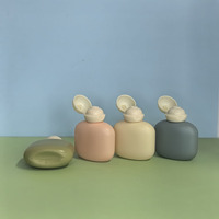 Bouteilles de 50 ml vides personnalisables vertes et roses pour huile pour bébé avec bouchons à bille, flacons souples pour crème pour les mains