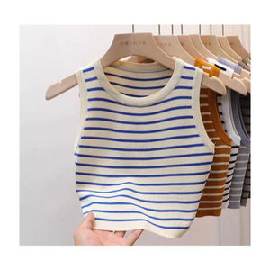 Vente en gros Mode européenne Été <span class=keywords><strong>Femme</strong></span> Débardeur <span class=keywords><strong>sans</strong></span> manches à col rond rayé Couleur unie Slim Tricoté Quotidien Décontracté <span class=keywords><strong>Femme</strong></span> Débardeur polyvalent - Product Image 5