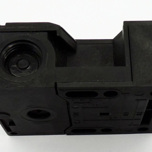 Nieuwe Originele Ready 15 Zvk-M16 AZ15zvk-M16 Warehouse Industriële Automatisering PLC Programmeringscontroller - Product Image 1