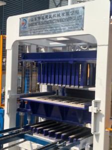 Máquina para Fabricar Ladrillos, Bloques Huecos AAC, Equipo de Producción Hidráulico Automático Accionado por Motor, Estructura Sólida y Soldadura Fina - Product Image 1