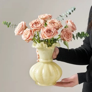 Vaso Decorativo per Soggiorno, Fiori in Acqua, Design Raffinato, Lusso Leggero, Vaso in Vetro Rosa Creativo e Semplice - Product Image 2