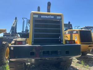 Chargeuse sur pneus Komatsu 470-3 en promotion – Chargeuse frontale Komatsu WA470-3 d'occasion de qualité supérieure, d'origine japonaise – Chargeuses Komatsu 380, 320-5, 470 - Product Image 4