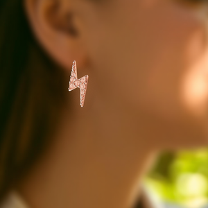 Pendientes de Oro Rosa E3917 con Cristales de Estrás en Forma de Espiga, Joyería de Moda para Unisex - Product Image 2