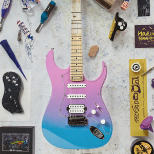 Kit de guitarra eléctrica de 6 cuerdas con logo personalizado, cuerpo de tilo, mástil de arce, acabado flameado, pastillas S S H para tocar - Product Image 3