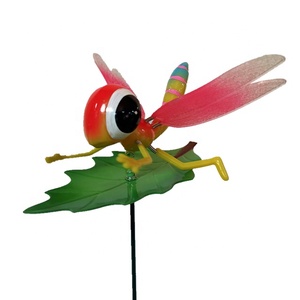 Ingrosso personalizzabile in plastica per libellula palo ornamento da giardino per bambini decorazione primaverile funzionale cortile fiore casa bordatura - Product Image 4