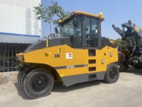 Compacteur pneumatique à pneus XP203 de 20 tonnes, design compact, avec moteur, pour le compactage sur chantier