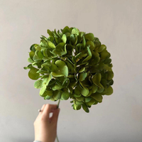 Haute Qualité Réaliste Unique Blanc Vert Hortensia Fleur Artificielle Fleuriste En Gros Faux Fleur avec quantité minimale de commande 50 Pcs
