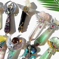 Jingfa Vente en gros de baguettes magiques en cristal naturel, améthyste, fluorite, en forme de cœur, en forme de tour, baguette de pharaon, décoration